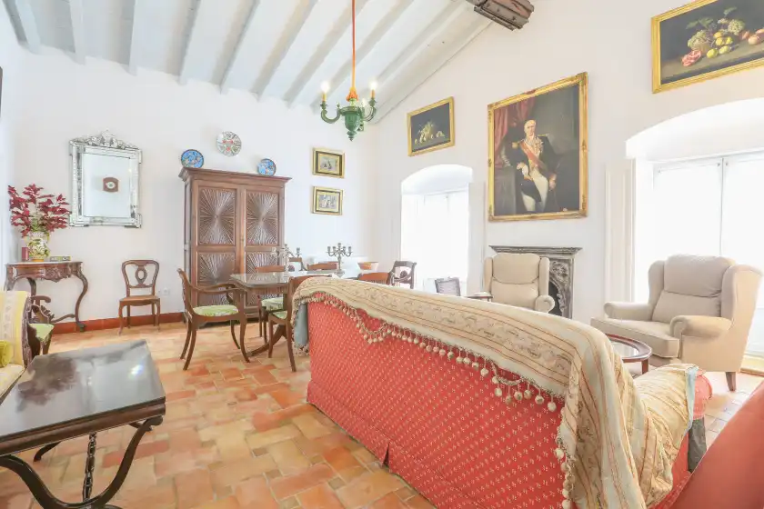 Holiday rentals in Posada de la casa del pintor hab. malaga, Carmona