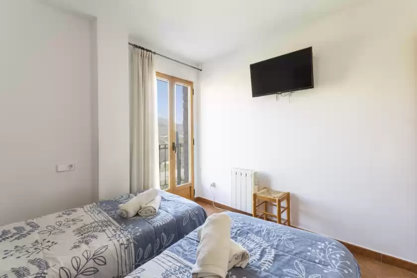 Ferienhaus auf Carrebaix iv, Orba