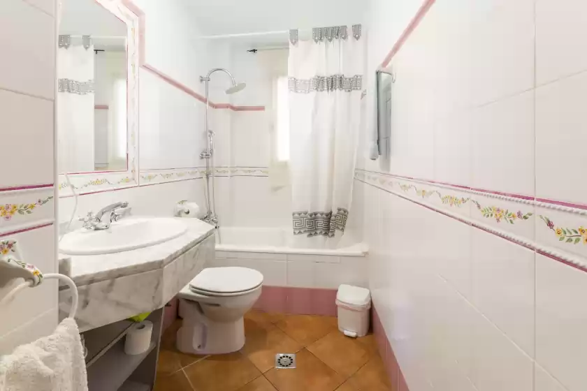 Ferienhaus auf Carrebaix iv, Orba
