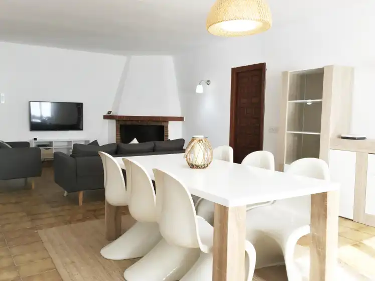 Holiday rentals in Belantara, Sant Agustí des Vedrà