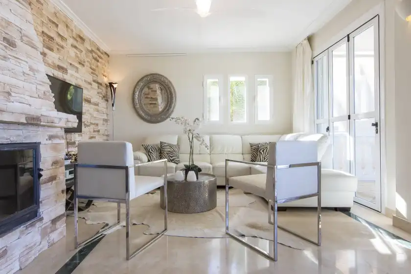 Holiday rentals in Can agustin, Sant Agustí des Vedrà