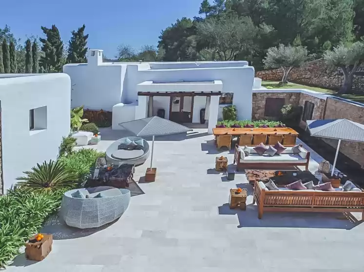 Holiday rentals in Can alivia, Sant Llorenç de Balàfia