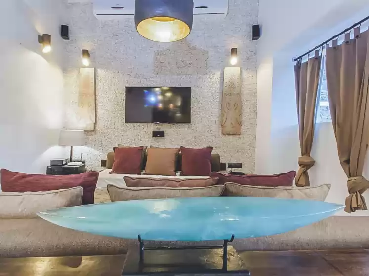 Holiday rentals in Can alivia, Sant Llorenç de Balàfia