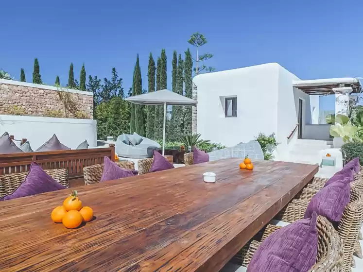 Holiday rentals in Can alivia, Sant Llorenç de Balàfia