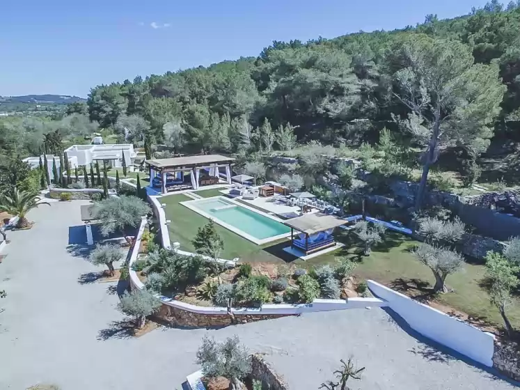 Holiday rentals in Can alivia, Sant Llorenç de Balàfia