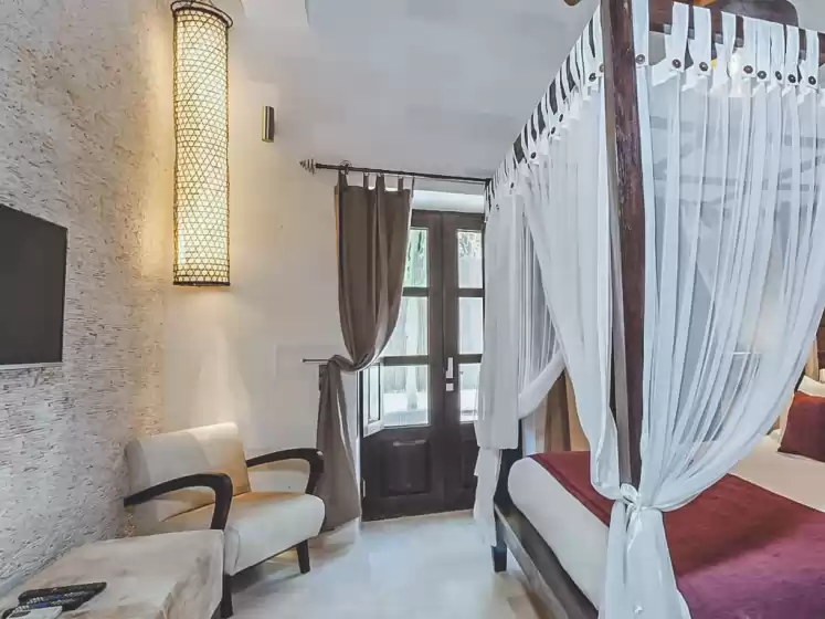 Holiday rentals in Can alivia, Sant Llorenç de Balàfia