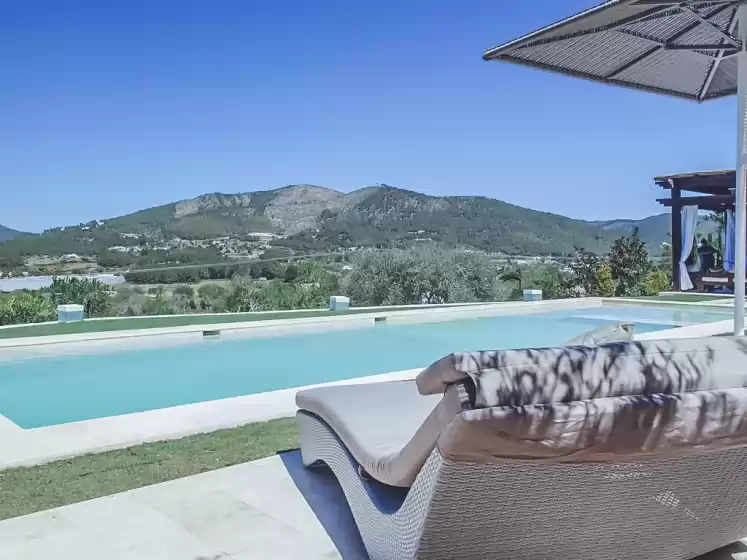 Holiday rentals in Can alivia, Sant Llorenç de Balàfia