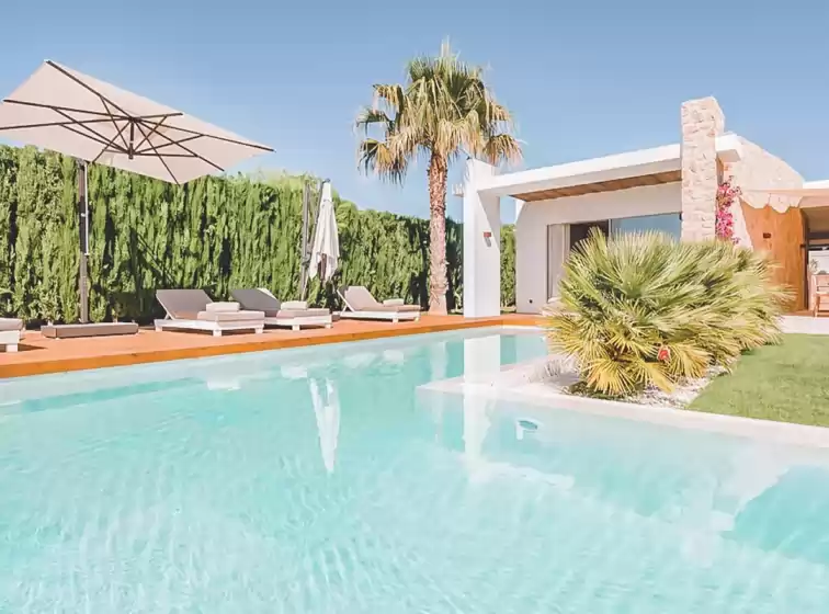 Holiday rentals in Can elyza, Sant Agustí des Vedrà