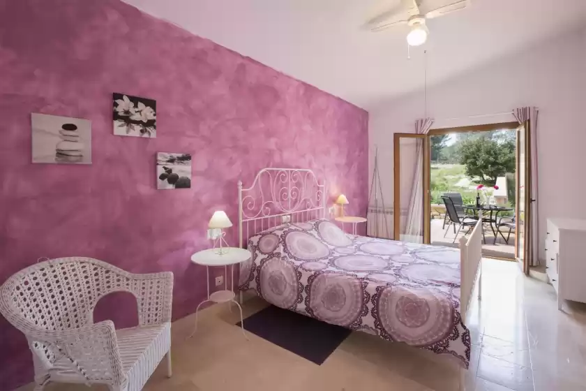 Holiday rentals in Font de sangonera, es Carritxó