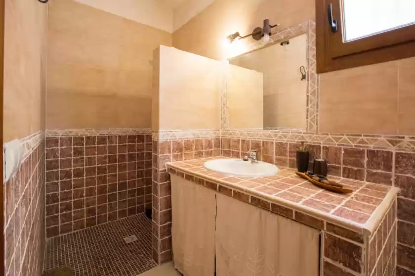 Holiday rentals in Font de sangonera, es Carritxó