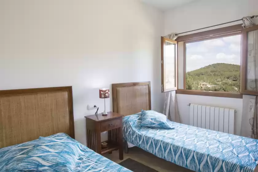 Holiday rentals in Font de sangonera, es Carritxó