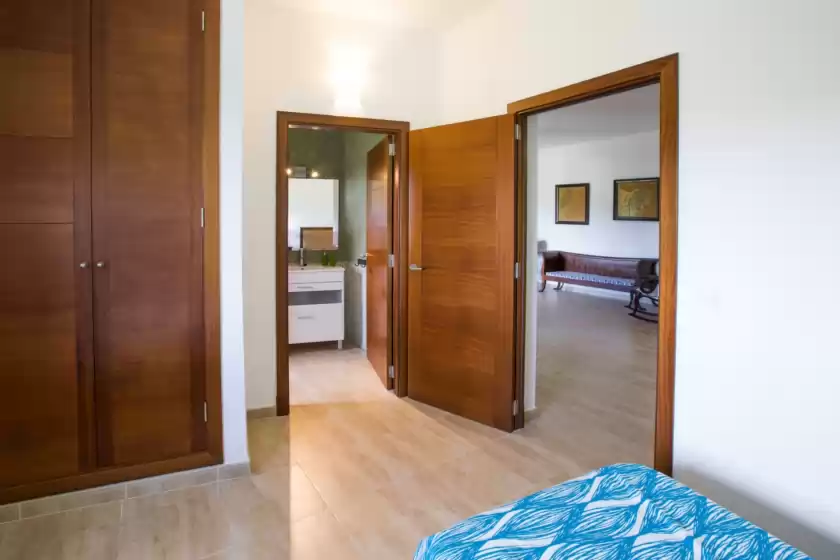 Holiday rentals in Font de sangonera, es Carritxó