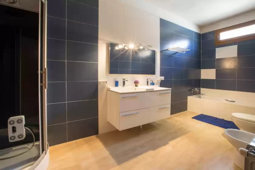 Holiday rentals in Font de sangonera, es Carritxó