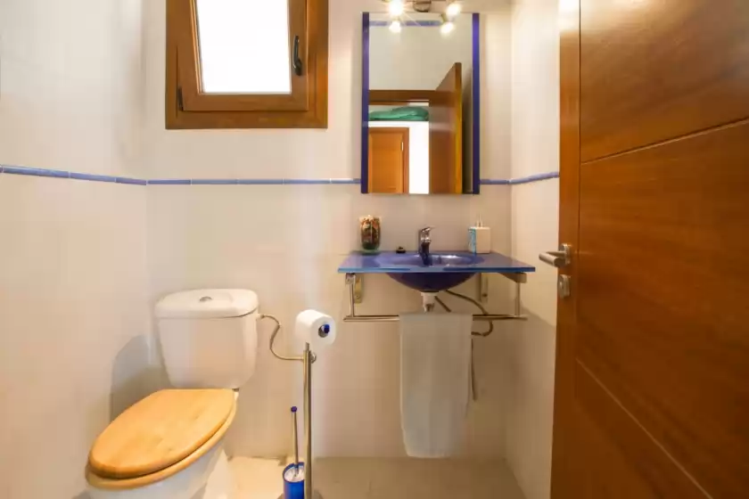 Holiday rentals in Font de sangonera, es Carritxó