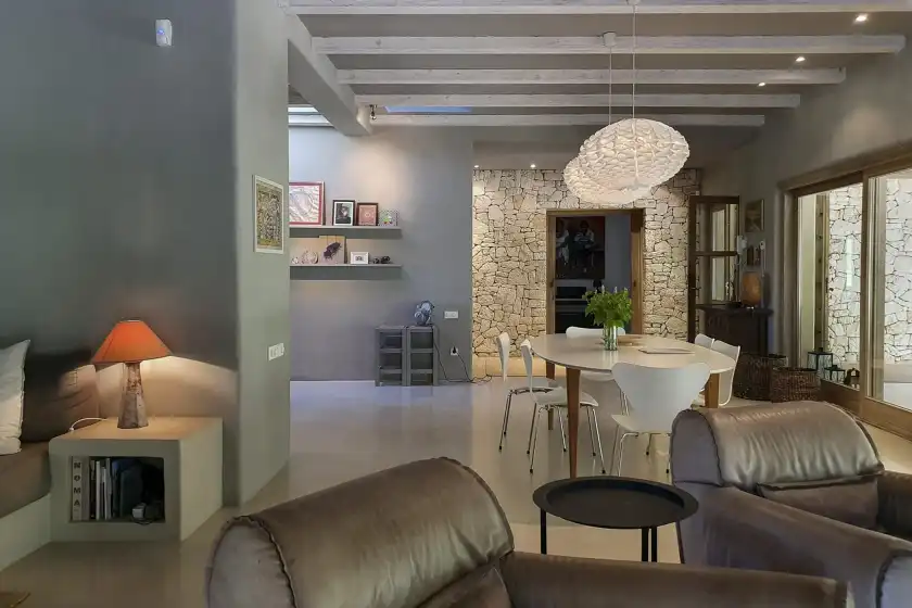 Holiday rentals in Can mira, Sant Llorenç de Balàfia