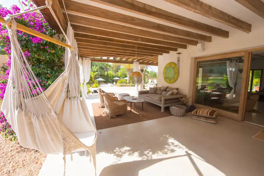 Holiday rentals in Can mira, Sant Llorenç de Balàfia