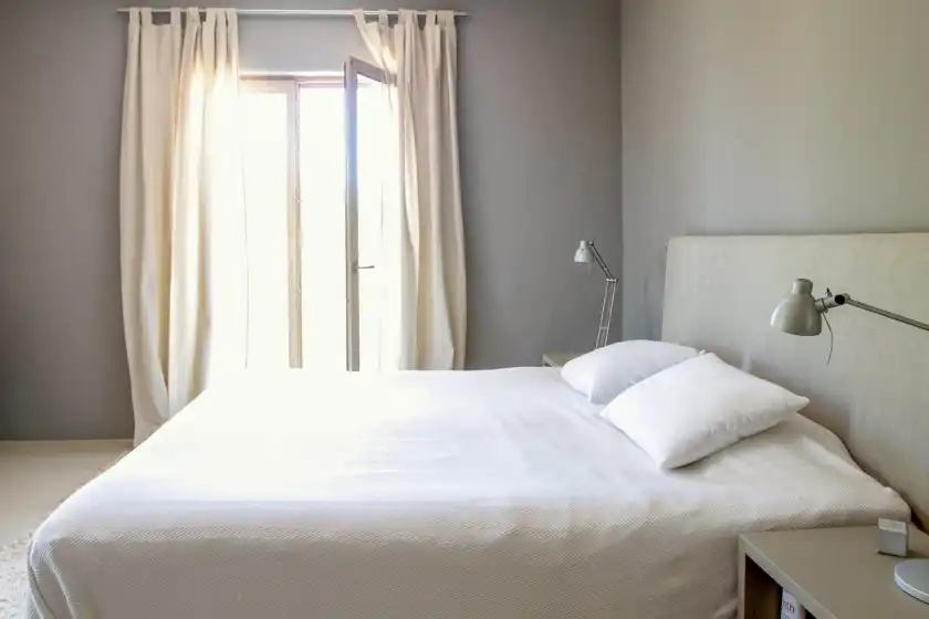Holiday rentals in Can mira, Sant Llorenç de Balàfia