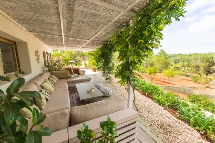 Holiday rentals in Can mira, Sant Llorenç de Balàfia