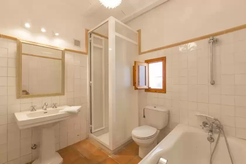 Holiday rentals in Can puig lorenzo, Sant Llorenç de Balàfia