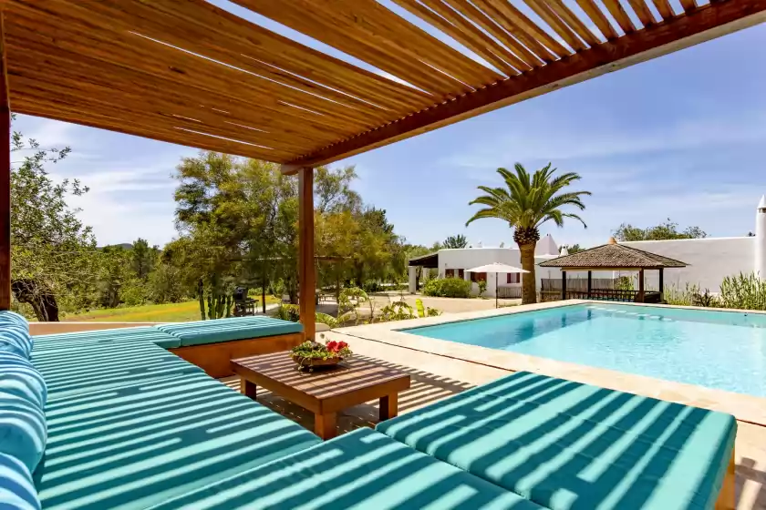 Holiday rentals in Can puig lorenzo