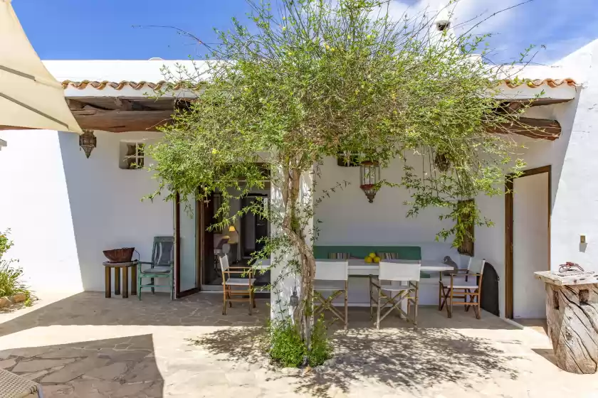 Holiday rentals in Can puig lorenzo, Sant Llorenç de Balàfia