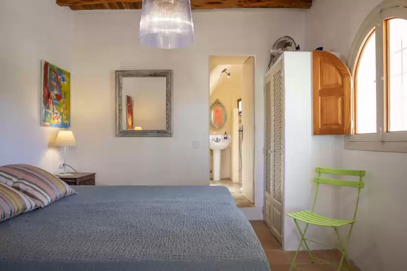 Holiday rentals in Can puig lorenzo, Sant Llorenç de Balàfia