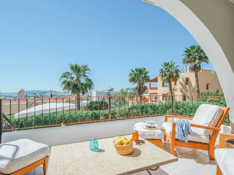 Holiday rentals in Can scarlett, Jesús