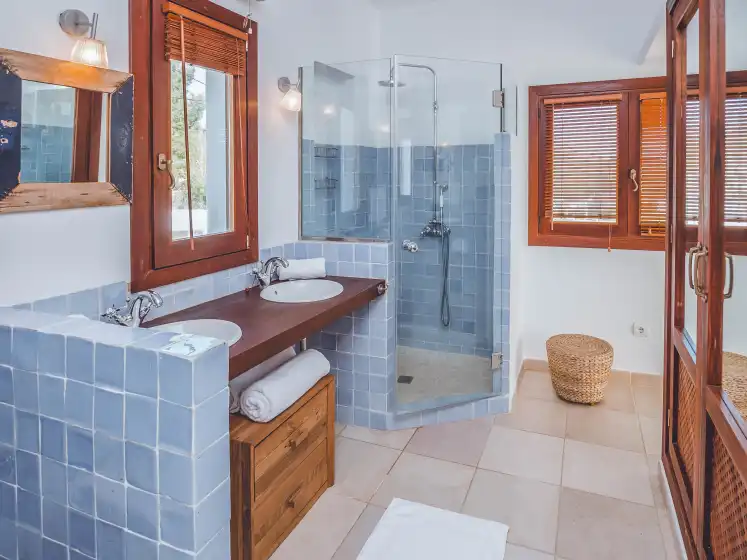 Holiday rentals in Can scarlett, Jesús