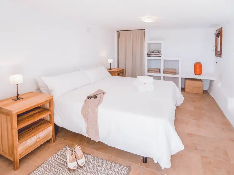 Holiday rentals in Can scarlett, Jesús