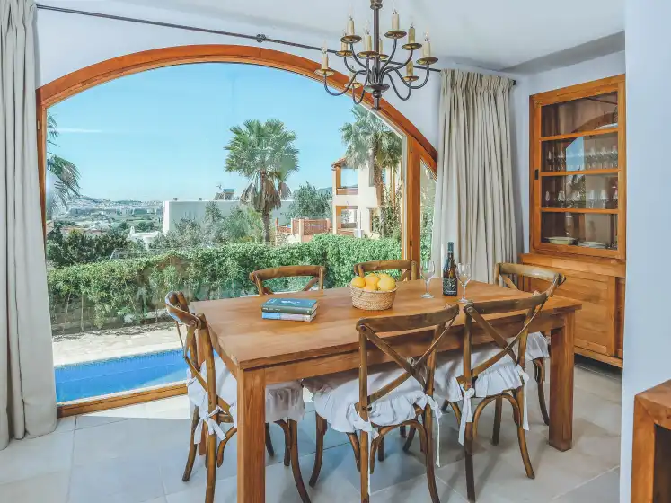 Holiday rentals in Can scarlett, Jesús