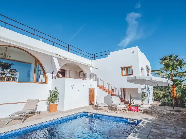 Holiday rentals in Can scarlett