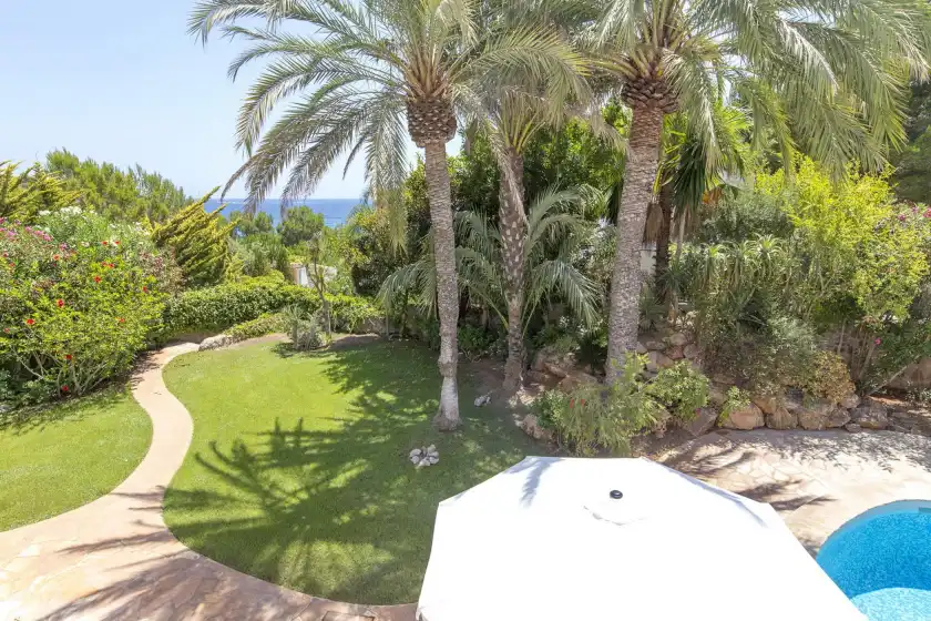 Ferienhaus auf The beach villa, Sant Carles de Peralta