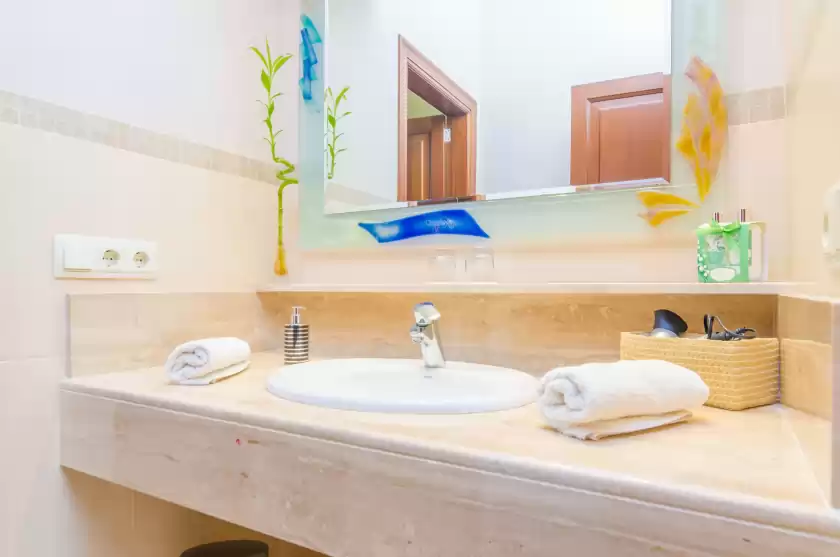 Holiday rentals in Can corem (corem vuit), Manacor