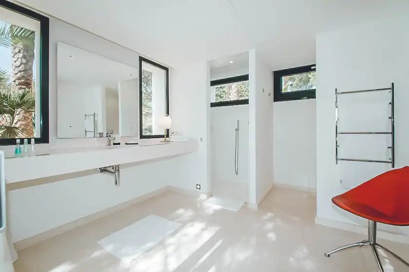 Holiday rentals in Villa heidi, Sant Jordi de ses Salines