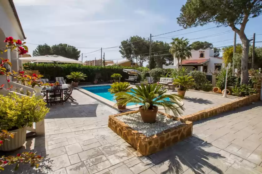 Holiday rentals in Can navarro, Cala Pi