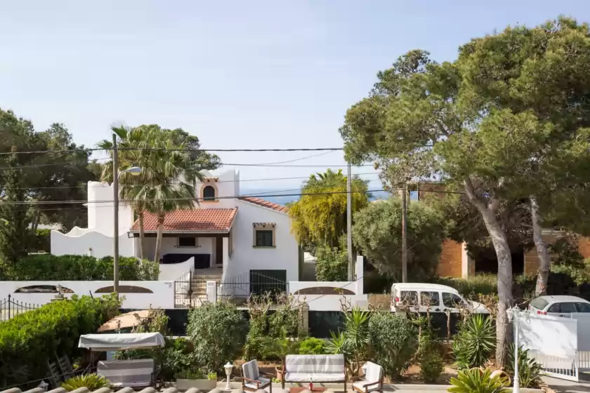 Holiday rentals in Can navarro, Cala Pi