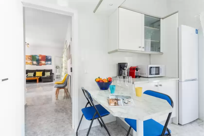 Holiday rentals in Can navarro, Cala Pi