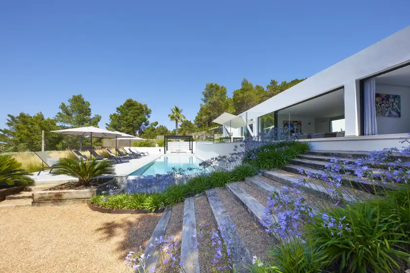 Holiday rentals in Villa lucy, Sant Josep de sa Talaia