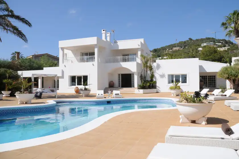 Holiday rentals in Villa nicolas, Jesús
