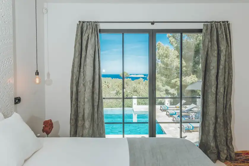 Holiday rentals in Villa oleander, Sant Agustí des Vedrà