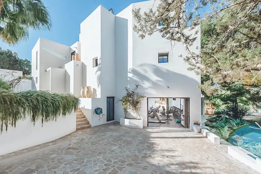 Holiday rentals in Villa oleander, Sant Agustí des Vedrà
