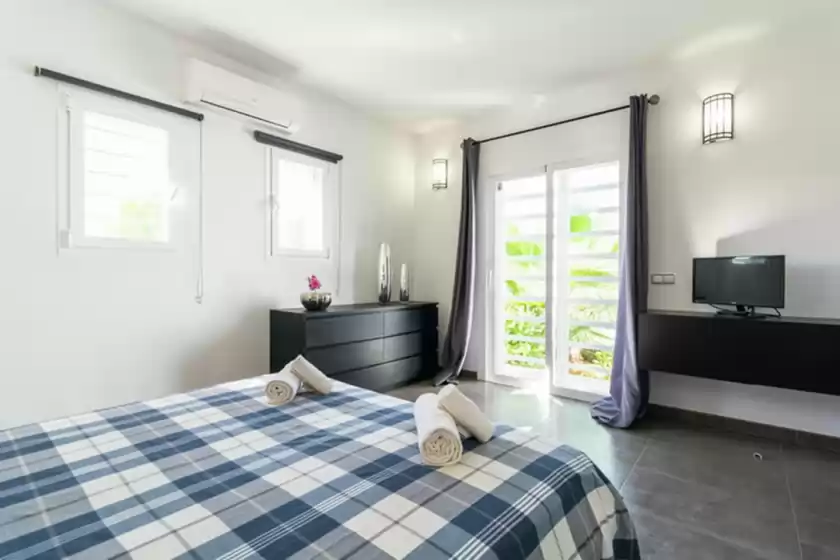 Ferienhaus auf Villa pins, Buscastell