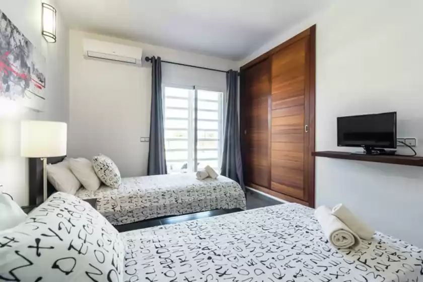 Ferienhaus auf Villa pins, Buscastell