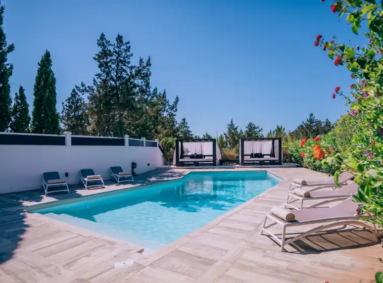 Holiday rentals in Villa rouge, Sant Antoni de Portmany