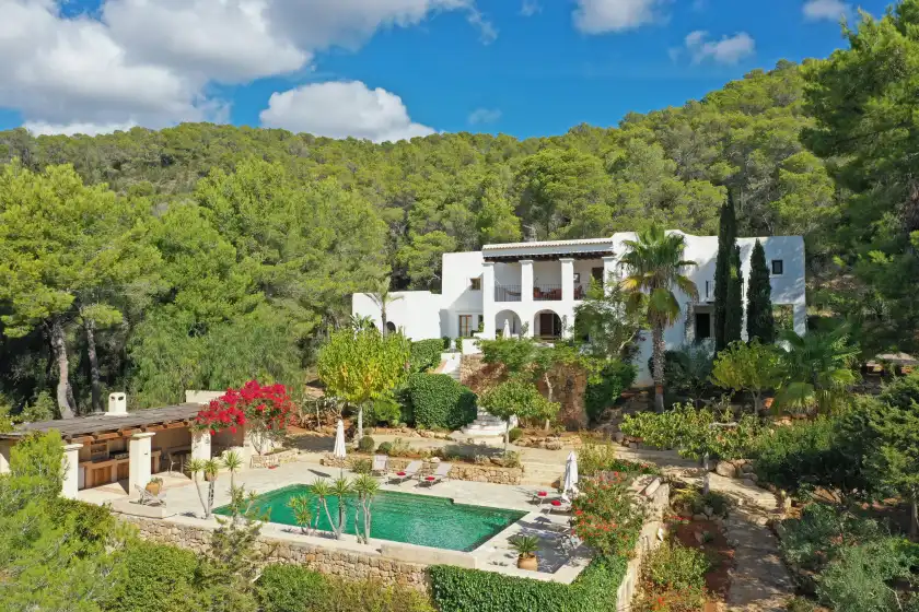 Holiday rentals in Villa silent