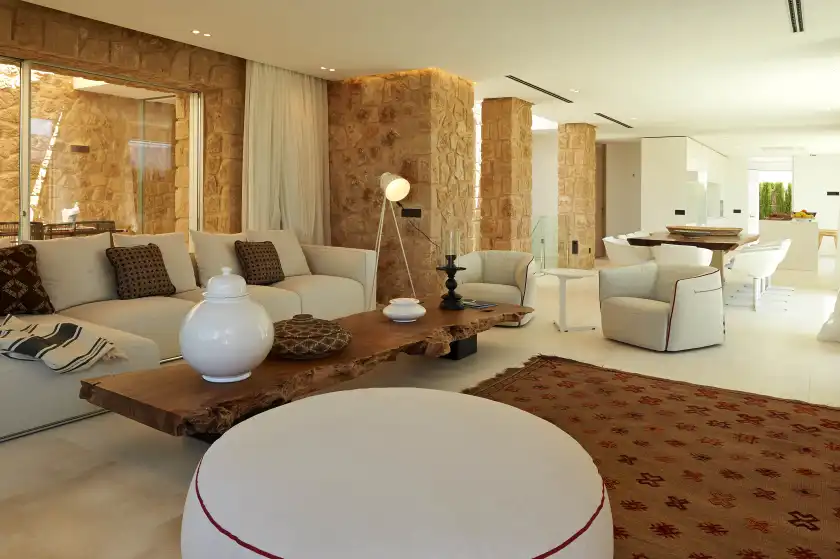 Holiday rentals in Villa tula, Sant Agustí des Vedrà
