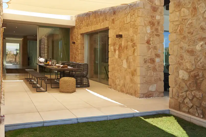 Holiday rentals in Villa tula, Sant Agustí des Vedrà
