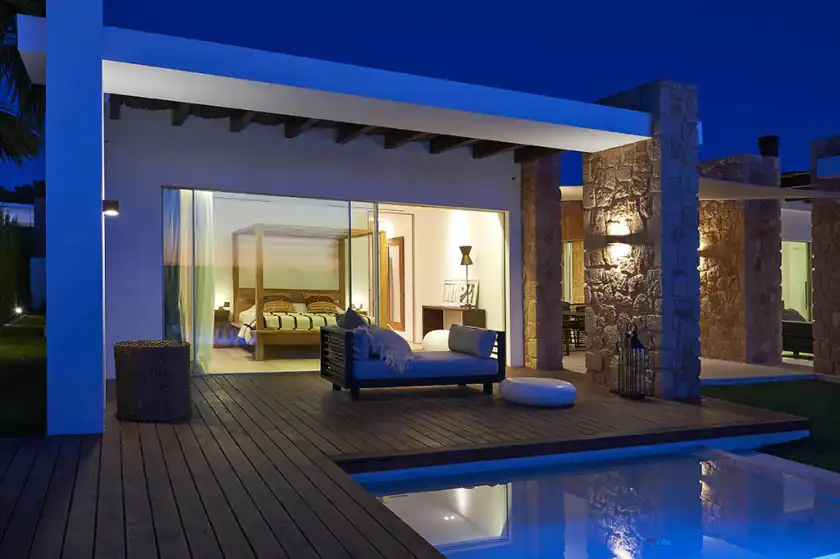 Holiday rentals in Villa tula, Sant Agustí des Vedrà