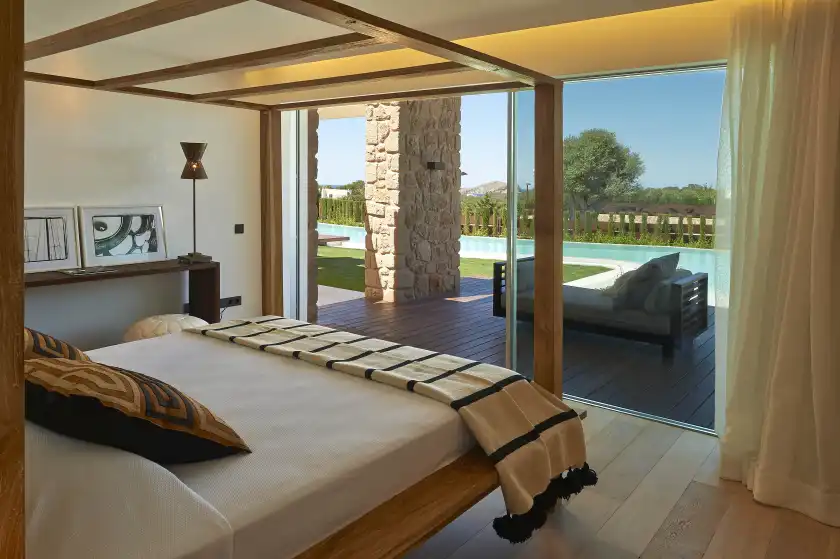 Holiday rentals in Villa tula, Sant Agustí des Vedrà