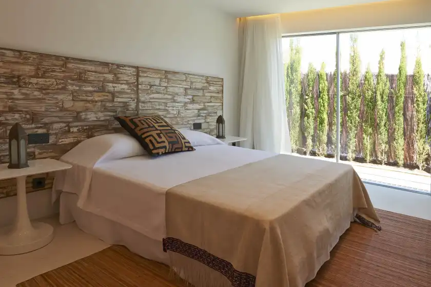 Holiday rentals in Villa tula, Sant Agustí des Vedrà